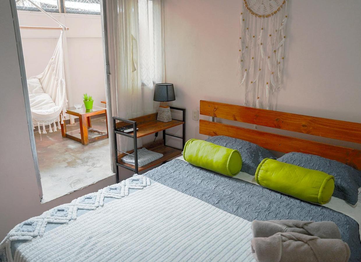 Apartamentos Y Studios Brisas Del Mar Santa Teresa Playa Santa Teresa  Экстерьер фото