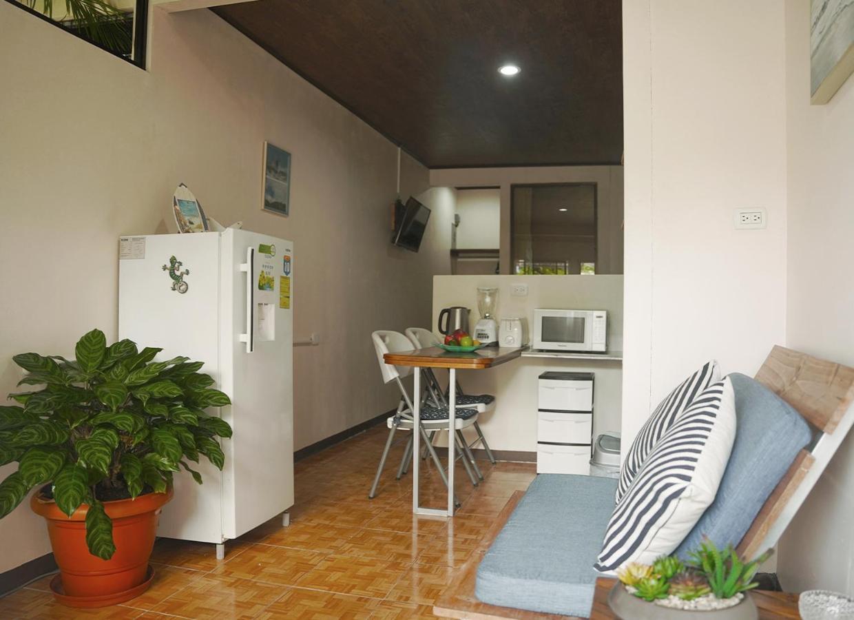 Apartamentos Y Studios Brisas Del Mar Santa Teresa Playa Santa Teresa  Экстерьер фото