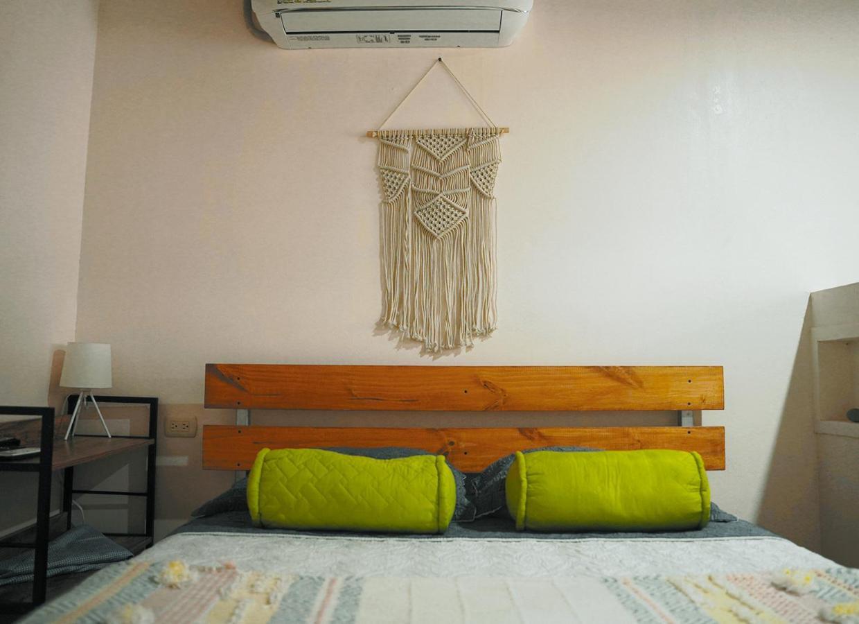 Apartamentos Y Studios Brisas Del Mar Santa Teresa Playa Santa Teresa  Экстерьер фото