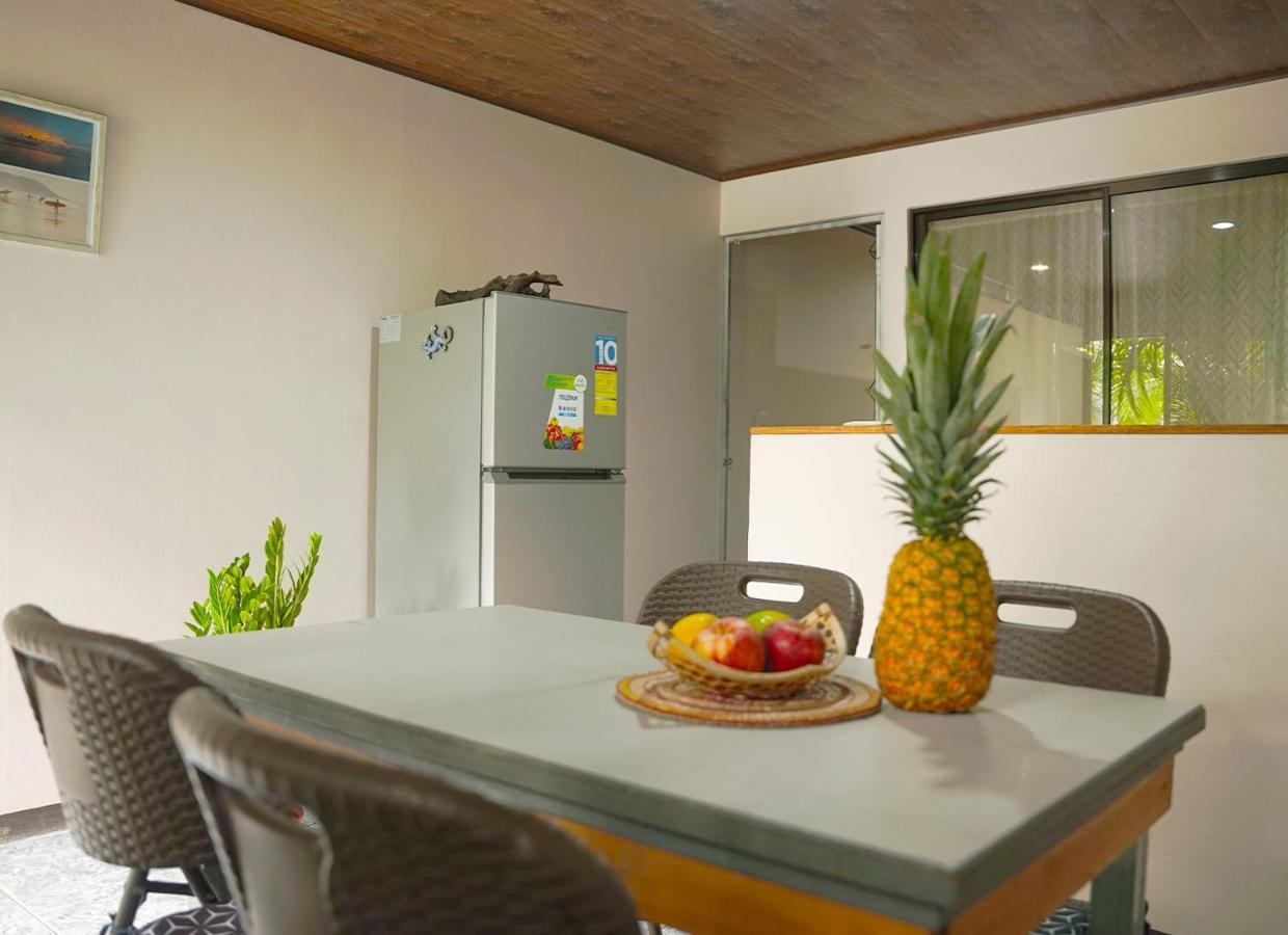 Apartamentos Y Studios Brisas Del Mar Santa Teresa Playa Santa Teresa  Экстерьер фото